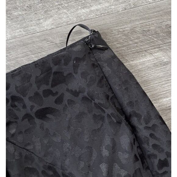 Dress Forum Los Angeles Black Animal Print MIDI Skirt Size L NWT Satin Slit - Picture 4 of 5